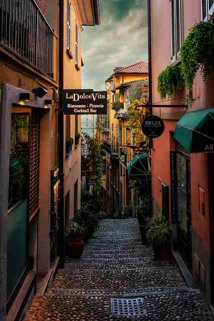 资源导航-欧美一区二区三区如何快速收藏影片？